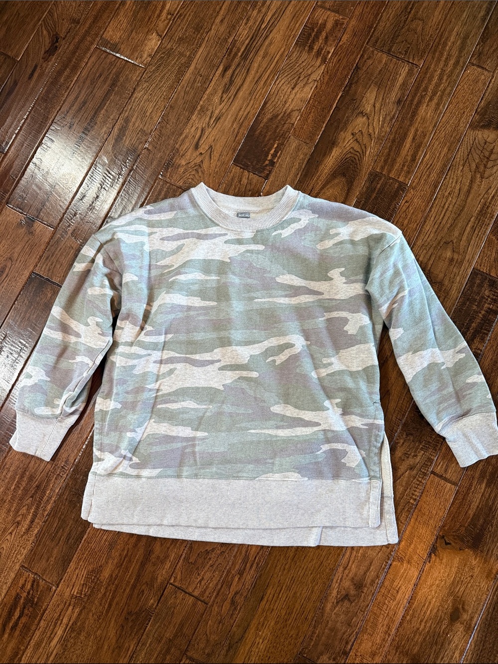 Aerie Camo Sweatshirt